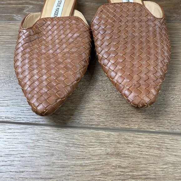 Steve Madden Women's Mattis Woven Flat Mules Brown, Pointed Toe Fall Sz 7M - Picture 2 of 10